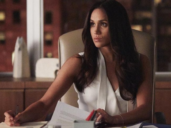 Trước khi chuyển tới Anh sinh sống, nữ diễn viên Meghan Markle đã ở trong một căn nhà 2 tầng nằm tại khu vực ngoại ô Toronto, Canada. Meghan thuê căn nhà này khi cô lưu lại Canada quay chương trình truyền hình.