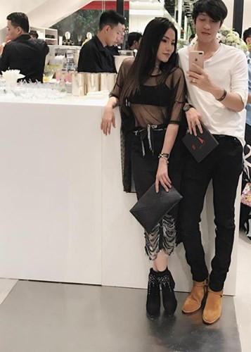 Sau ồn ào chia tay Lâm Vĩnh Hải, Lý Phương Châu bị tố ngoại tình với Hiền Sến trước khi ly hôn Lâm Vinh Hải. Trước thông tin này Lý Phương Châu đã lên tiếng phủ nhận.