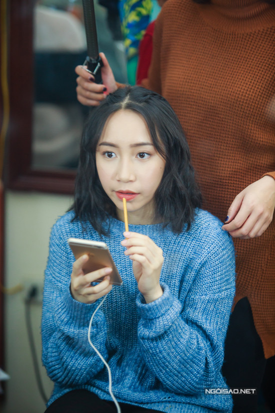 Mới đây, Mỹ Anh - con gái út của vợ chồng Mỹ Linh - Anh Quân thu hút sự chú ý của cộng đồng khi được mời tham gia đêm nhạc "Giai điệu vàng" tại Cung Văn hóa Hữu nghị Hà Nội. Trong đêm nhạc này, cô bé có tiết mục song ca cùng mẹ.