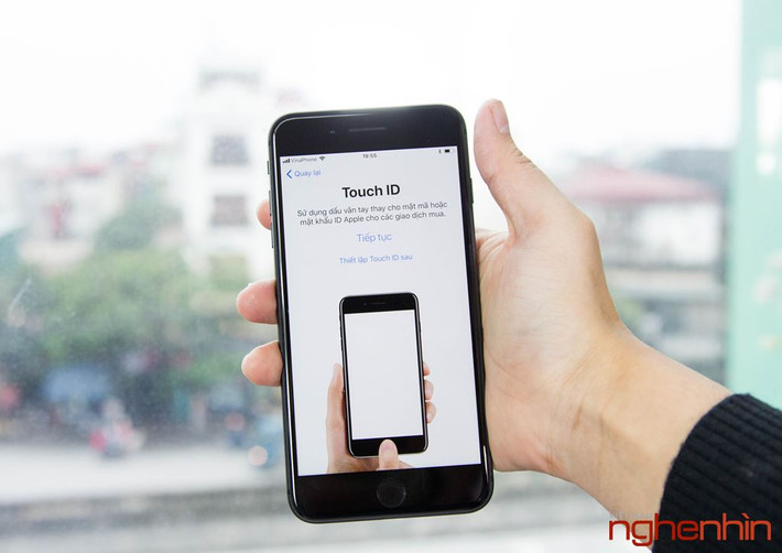 Bước 5: Tháo khay sim và lắp lại, sau đó máy đã có thể active và sử dụng hoàn toàn bình thường. Tuy nhiên nếu trong tương lai sim ghép v3 này tiếp tục bị lỗi chúng ta hoàn toàn có thể yên tâm tự sửa lỗi bằng cách đợi những mã ICCID mới để đánh lừa Apple rằng đây là sim của nhà mạng. Vì vậy có thể nói người dùng iPhone lock hiện tại không còn phải lo lắng đến những lần sim ghép bị lỗi nữa.