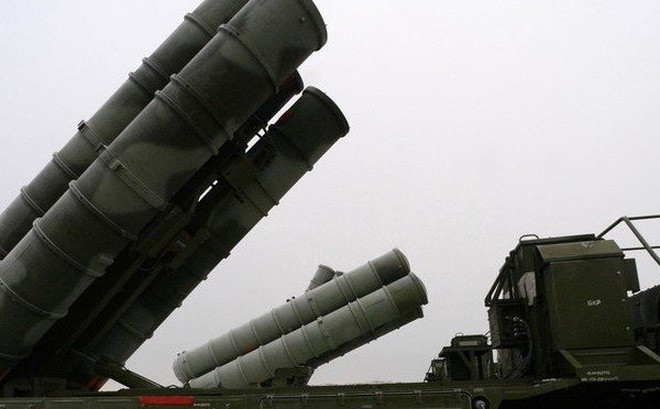 Vị trí triển khai S-400 của Thổ Nhĩ Kỳ nằm sát biên giới Syria đã cho thấy rõ điều này, Ankara có thể đang lo ngại các chiến đấu cơ của Damascus sẽ gây tổn hại tới lực lượng vũ trang của mình đang thực hiện nhiệm vụ tại vùng Đông Bắc Syria.