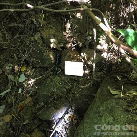 Ngày 18/7, công ty Khánh Phong (đường số 9, KCN Hòa Cầm, P.Hòa Thọ Tây, Q.Cẩm Lệ) bị nhóm đối tượng đột nhập lục soát đồ đạc nhưng không mất tài sản gì vì văn phòng không cất giữ tài sản có giá trị. (Ảnh: Congan)