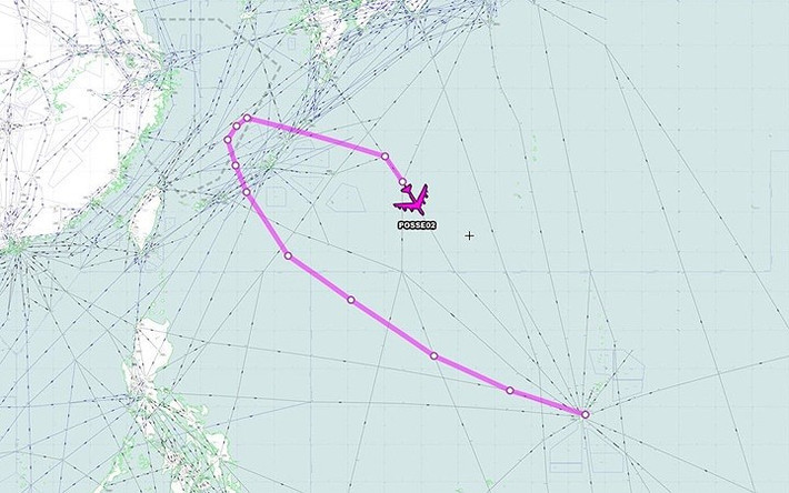 Trong tháng 8/2018, B-52 của Mỹ nhiều lần bay qua Biển Đông. Aircraft Spots đăng trên Twitter biểu đồ về hành trình của B-52 sau khi cất cánh từ Căn cứ Không quân Andersen trên đảo Guam hôm 23/8.