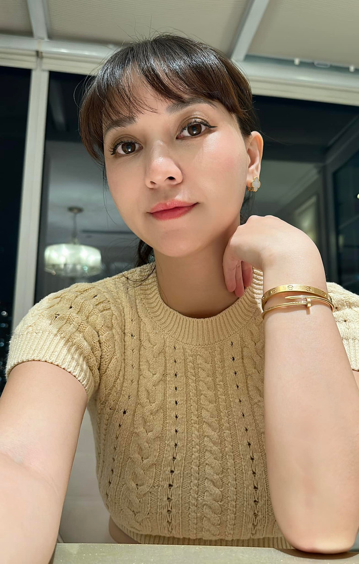 Phía dưới phần bình luận, nhiều người đồng tình với chia sẻ của cô. Khen ngợi beauty blogger này ứng xử khéo léo.
