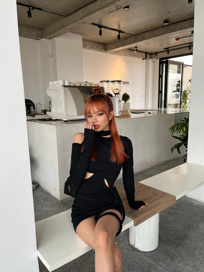 Kim Chi là một streamer, cosplayer và người mẫu ảnh nổi tiếng trong cộng đồng mạng.