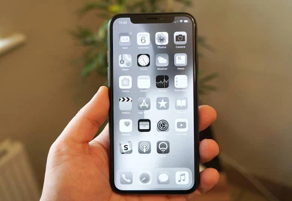 Một cách đơn giản để không "nghiện" smartphone đó là cảm thấy chiếc điện thoại của mình nhàm chán.