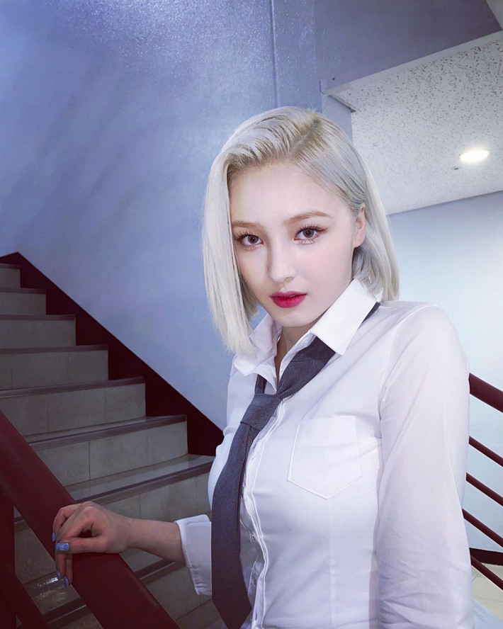 Có lẽ vì những lời chê bai từ người hâm mộ mà Nancy đã tích cực tập nhảy để cơ thể thon gọn hơn.