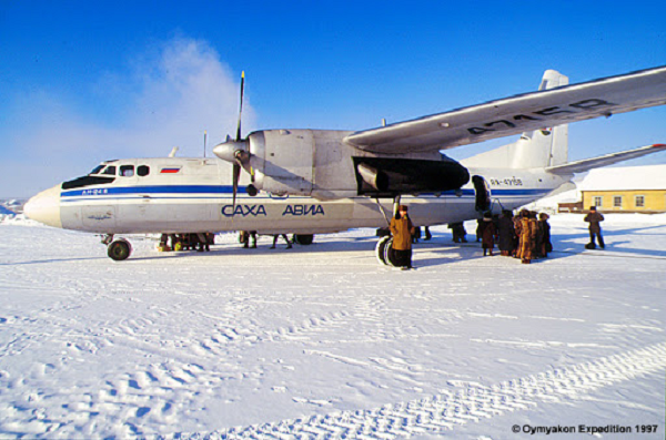 Sân bay Oymyakon là sân bay lạnh nhất thế giới với nhiệt độ vào mùa đông có thể lên đến -67.7 độ C.