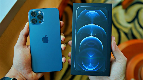Để sở hữu chiếc iPhone 12 Pro Max phiên bản cao cấp nhất, với AppleCare+, vỏ silicon chính hãng...