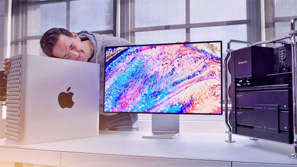 Bên cạnh đó, những nâng cấp của Mac Pro như bộ xử lý Intel Xeon W 28 lõi 2,5 GHz mạnh mẽ, 1,5TB RAM; 8TB dung lượng lưu trữ và màn hình Pro Display XDR 32 inch với Retina 6K, bạn sẽ cần chi hơn 62.000 USD.