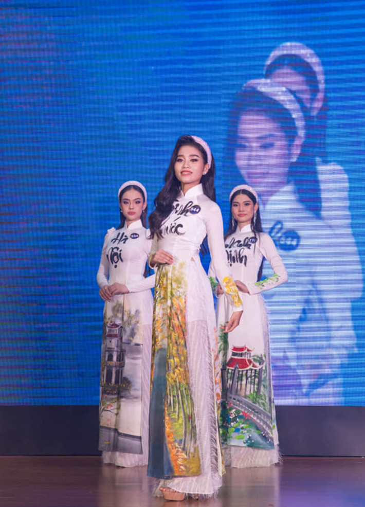 Bích Thủy quan tâm đặc biệt đến trẻ em dân tộc thiểu số. Người đẹp mong muốn hỗ trợ cho các em nhỏ kinh phí để có thể mua xe đạp, giúp con đường đến trường dễ dàng hơn.