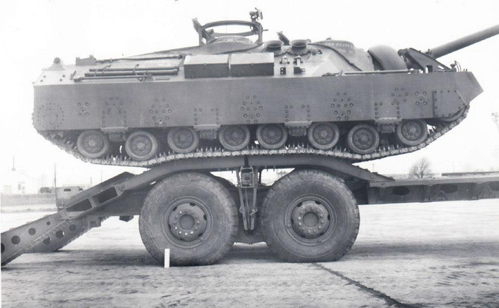 Chiếc T28 này đã được đưa về tái khôi phục lại, tháo bỏ vũ khí (chỉ để lại nòng pháo) và được trưng bày ở bảo tàng Kỵ binh Thiết giáp Patton của Mỹ ở Kentucky. Nguồn ảnh: Archive.