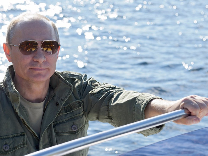 Trước khi trở thành Tổng thống Nga, Vladimir Putin đã từng hoạt động trong lực lượng " Ủy ban An ninh Quốc gia" KGB của Liên Xô tại Đông Đức. Nguồn ảnh: BI.