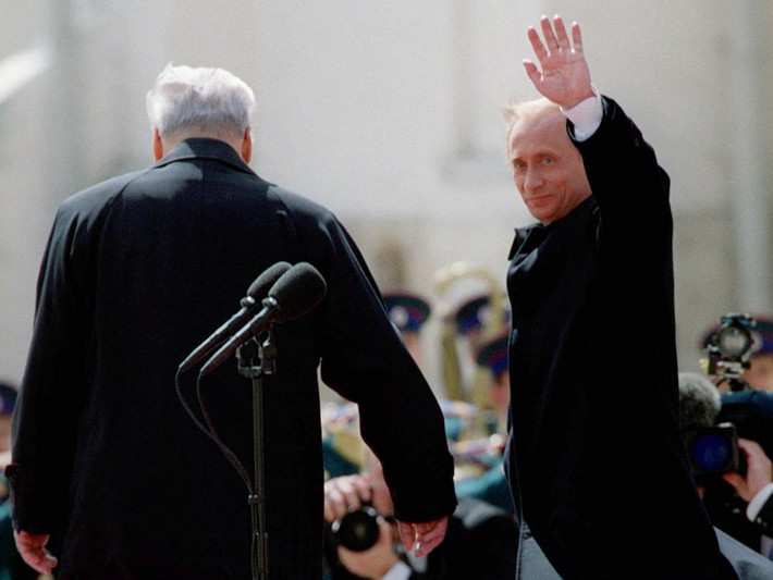 Năm 1991, ông Putin mới chính thức rời khỏi KGB. Nguồn ảnh: BI.