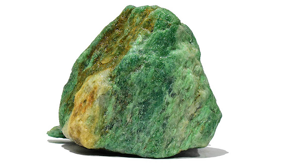 Loại đá này có ý nghĩa rất đặc biệt đối với nền Trung Quốc, Maori và Meso-Mỹ. Loại đó này được tạo thành từ sodium aluminum silicate và rất cứng.