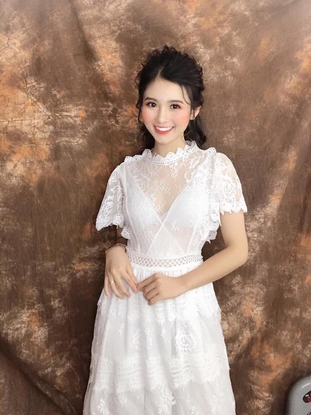 Bạn bè thường gọi Quỳnh Trang là Trang Mei. Biệt danh Mei này có ý nghĩa như từ "mây", miêu tả về chính Trang là một cô gái yêu sự nhẹ nhàng, bay bổng như mây trời.