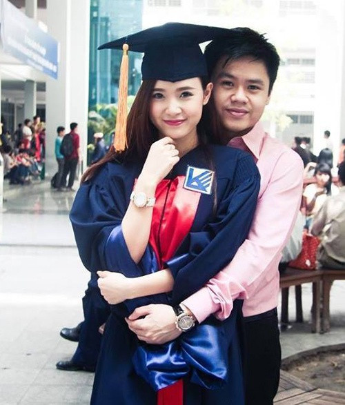 Tuy nhiên, vụ ồn ào tình tay ba khi Thúy Vi - người tình Phan Thành bất ngờ bóc mẽ Phan Thành lăng nhăng khi đang trong mối quan hệ với Midu đã khiến chuyện tình yêu này đổ vỡ trong nuối tiếc.