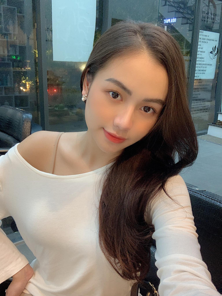 Nữ sinh 9x trường ĐH Văn hóa nghệ thuật Quân đội được nhận xét là có biểu cảm tốt, diễn xuất chuyên nghiệp.