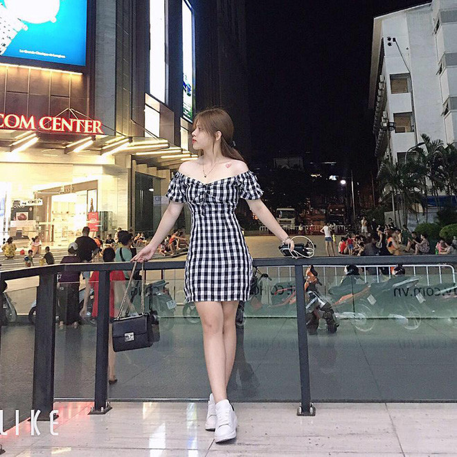 Có ai ngờ rằng cô nàng Phương Hoa thon gọn ở thời điểm hiện tại đã từng đạt ngưỡng cân nặng lên đến 62kg và phải gánh chịu bao lời chê bai vì thân hình quá khổ của mình.