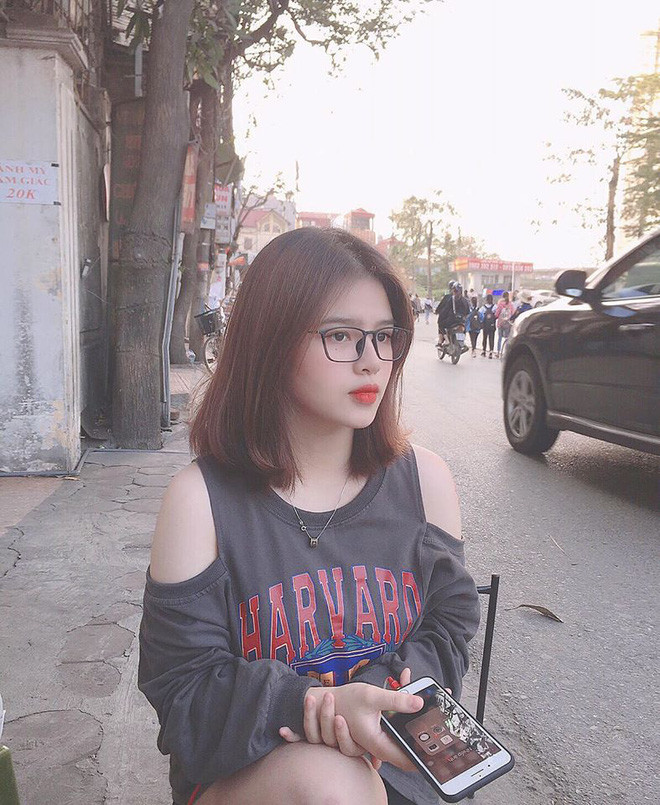 Nhan sắc của Phương Hoa cũng lên đời trông thấy.