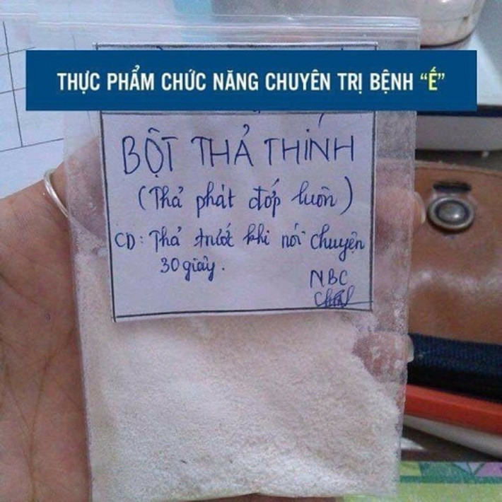 Tận dụng sự đa dạng và phong phú về ngôn ngữ, nhiều người đã nghĩ ra rất nhiều chiêu trò chơi chữ để biển quảng cáo của mình độc đáo, thu hút được sự chú ý của nhiều người.