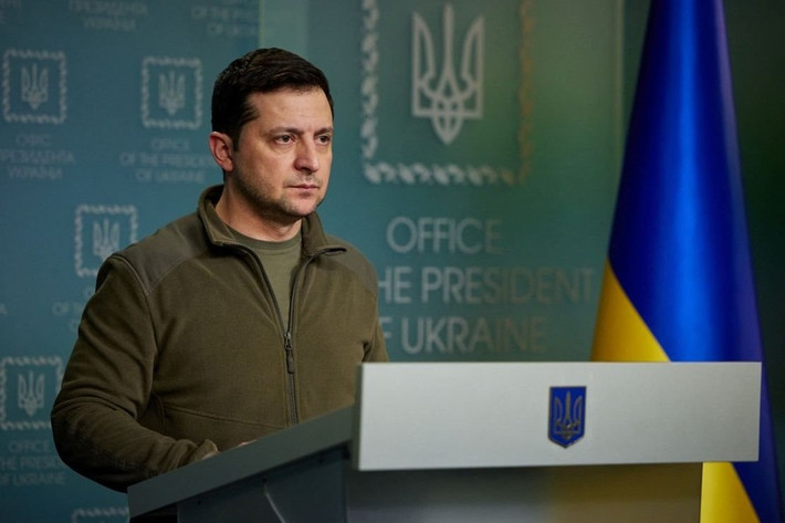 Tổng thống Zelensky cũng đề xuất phương Tây "triển khai biện pháp răn đe chiến lược phi hạt nhân toàn diện" trên đất Ukraine nhằm gửi thông điệp mạnh mẽ tới Nga.