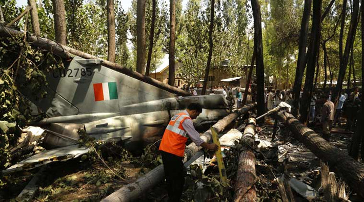 Theo đó, nguyên nhân các loại chiến đấu cơ MiG-21 bị rơi đơn giản là do đây là dòng chiến đấu cơ chủ lực của Không quân Ấn Độ trong giai đoạn này, kể cả khi Ấn Độ đã nhiều lần nâng cấp đại tu MiG-21 nhưng cũng không thể khắc phục sự xuống cấp của MiG-21 sau nhiều thập kỷ hoạt động. Nguồn ảnh: Newsasia.