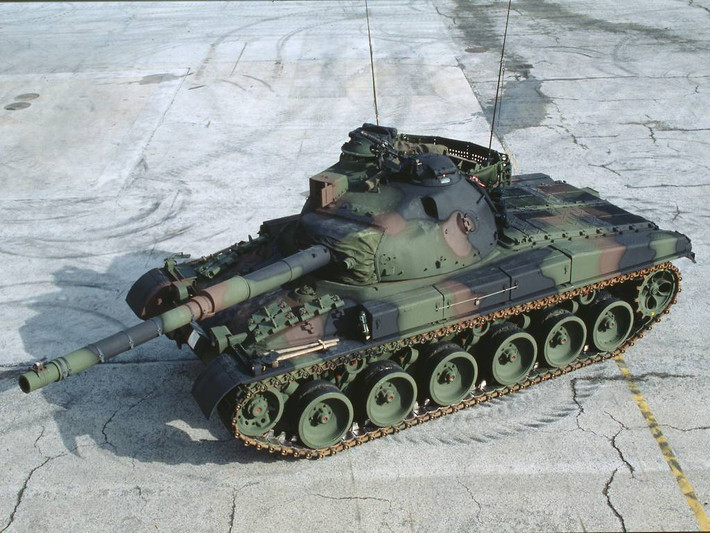 Xe tăng Panzer 68 bắt đầu được sản xuất hàng loạt từ năm 1971 và cho tới tận năm 1983 mới bị dừng sản xuất. Tổng cộng có tới 390 chiếc Panzer 68 mọi phiên bản đã được ra đời trong suốt thời gian này. Nguồn ảnh: Militarytoday.