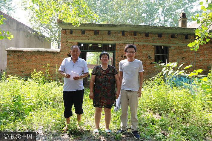 Ngày 17/12/2013, Cốc Hồng Huy đã được ghép thận thành công. Năm 2014, với sự quan tâm giúp đỡ của những nhà hảo tâm, sau 4 năm rời bỏ ghế nhà trường Hồng Huy đã mang theo ước mơ của mình cùng ước mơ con dang dở của em trai trở lại trường học.
