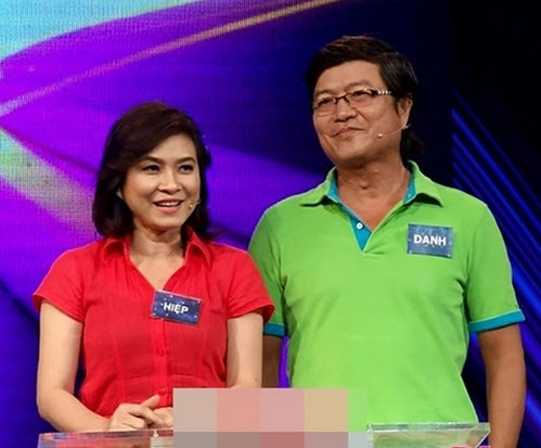 Ngọc Hiệp quyết định dành thời gian vun vén cho gia đình cùng chồng là giảng viên bộ môn hình thể, kịch câm Nguyễn Thành Danh. Ông từng là thầy của Ngọc Hiệp, hơn cô 12 tuổi.