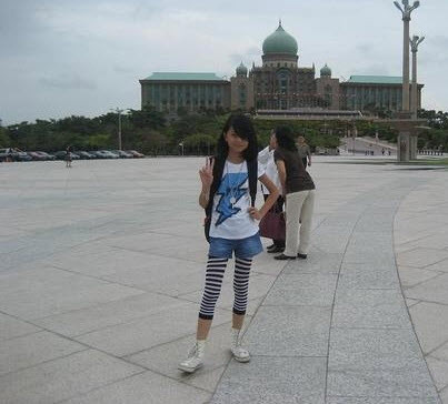 Cả hai đã có một cô con gái xinh xắn.
