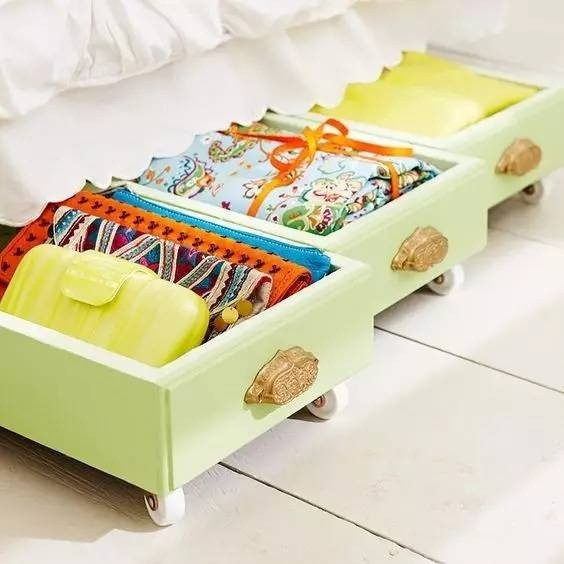 Những chiếc ngăn kéo di động thế này rất tiện lợi phải không nào?