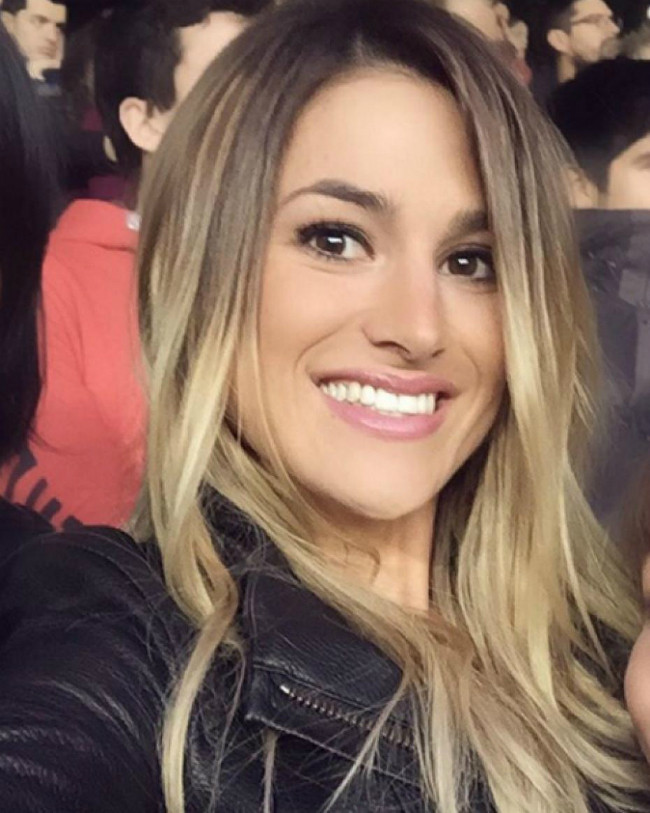 Elena Galera năm nay 28 tuổi, là nàng WAGs hiếm hoi không hoạt động trong lĩnh vực giải trí.