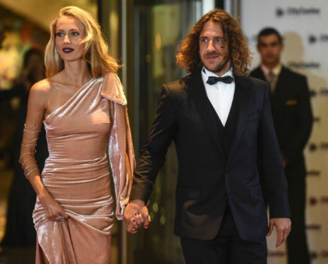 Vanessa Lorenzo, vợ của cựu trung vệ Carles Puyol. Cô nàng là một siêu mẫu có tiếng ở TBN và sở hữu vẻ đẹp "không tuổi".