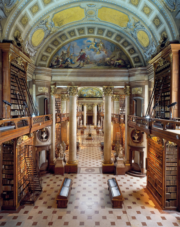Thư viện Quốc gia Áo, Vienna, Áo.