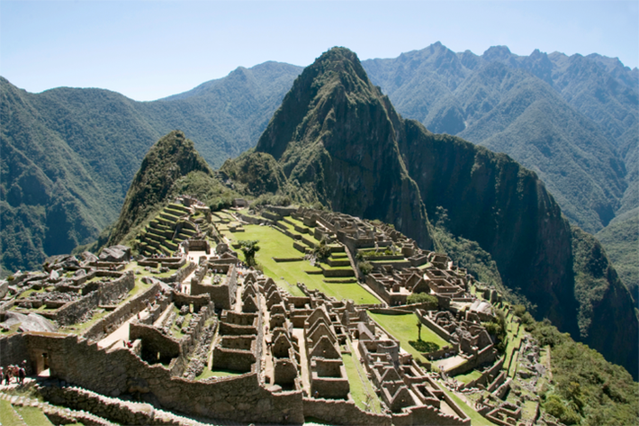Peru: Bạn có thể tìm các bữa ăn với giá 5 USD và chỗ nghỉ 8 USD ở một số nơi. Nhìn chung, chi tiêu từ 20 đến 25 USD/ngày là một khoản ngân sách khá hợp lý.