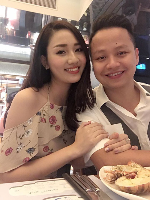 Vốn là người kín tiếng nên Trà My không chia sẻ nhiều về chuyện riêng tư với khán giả. Ông xã của Ngô Trà My là một doanh nhân giàu có ở Hải Dương.