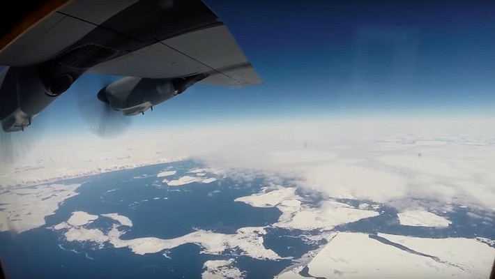Đảo Oodaaq, Greenland: Oodaaq là một trong sáu hòn đảo thoát ẩn thoắt hiện ngoài khơi Greenland. Năm 1978, một đoàn địa chất bay qua Kaffeklubben và thấy một dải đất đá hẹp trên biển. Tuy nhiên, đến nay vẫn chưa có bằng chứng rõ ràng về sự tồn tại của hòn đảo ngoài một số bức ảnh, đoạn phim mờ ảo. Ảnh: Grunge.