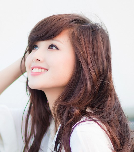 Cô nàng sở hữu vẻ đẹp tươi trẻ, xinh xắn và không góc chết. Tâm Tít từng là hotgirl đình đám Hà thành một thời.