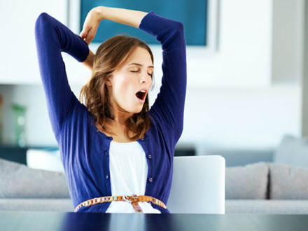 Một nghiên cứu gần đây chỉ ra rằng những người bị bệnh đa xơ cứng thường bị rối loạn chức năng điều nhiệt, nghĩa là người bệnh không có khả năng để kiểm soát nhiệt độ của cơ thể, từ đó dẫn đến những cơn ngáp dài và liên tục.