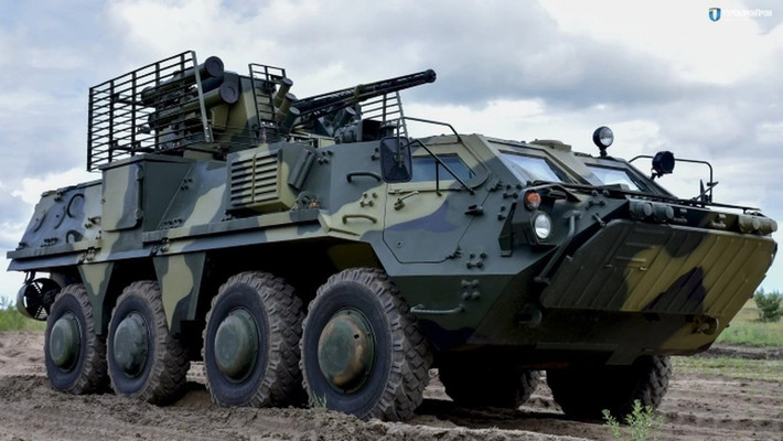 Những chiếc BTR-4E sẽ tăng cường đáng kể khả năng tác chiến cho các tiểu đoàn bộ binh của lữ đoàn nhờ hỏa lực mạnh thông qua pháo 30 mm, súng phóng lựu tự động và hệ thống tên lửa chống tăng Barrier.