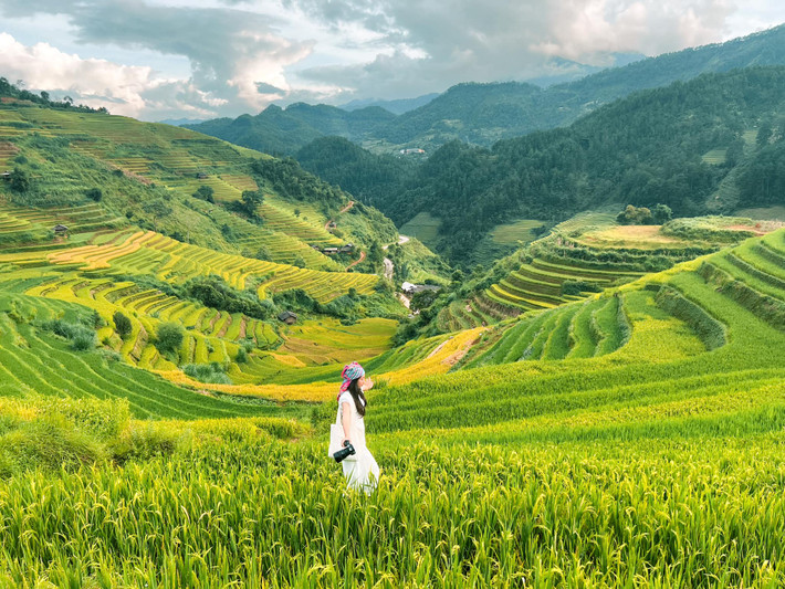 Khách sạn chủ yếu tập trung ở thị trấn Mù Cang Chải. Các khách sạn bình dân từ một sao đến 3 sao, phòng nghỉ có các tiện ích cơ bản như giường ngủ, phòng tắm, tivi, tủ lạnh...Ảnh: Riri Phương Trinh