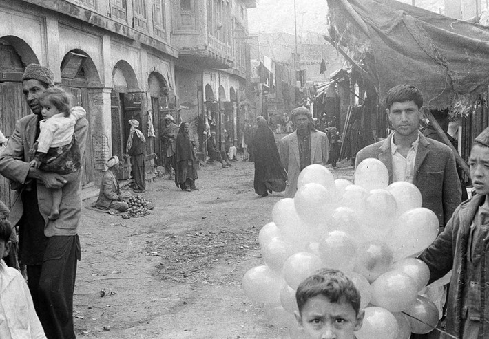 Khung cảnh yên tĩnh tại một khu chợ cổ ở Kabul ngày 31/12/1969.