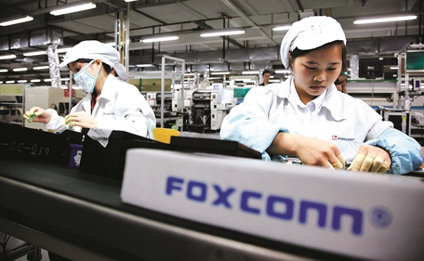 Tuy nhiên các nhà máy tại Việt Nam có sản xuất các mẫu đồng hồ thông minh mới như Apple Watch SE, Watch Series 6 hay không vẫn là một ẩn số.