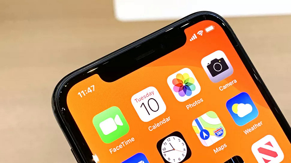 Theo MyDrivers, mẫu iPhone thế hệ mới đang được Apple thử nghiệm nội bộ. Nếu thành công, Apple có thể trình làng smartphone này vào năm 2022.