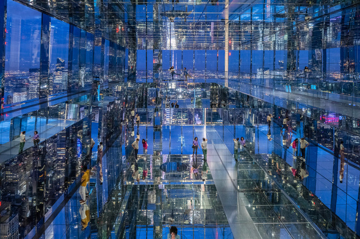 oà nhà SUMMIT One Vanderbilt được thiết kế bởi kiến trúc sư Kohn Pedersen Fox có tổng diện tích lên đến 6.000m2. Phần mái của tòa nhà cao 397m và ngọn tháp cao 427m so với mặt đất, khiến nó trở thành tòa nhà cao thứ tư của thành phố sau tòa nhà One World Trade Center, Central Park Tower và 111 West 57th Street - Ảnh: One Vanderbilt và KPF/Archdaily