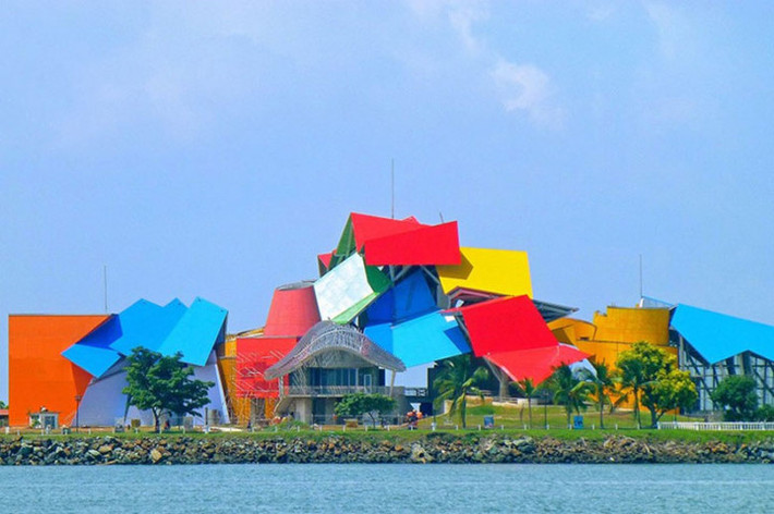 17. Bảo tàng Biomuseo tại Panama (Ảnh: ArchitecturalDigest).
