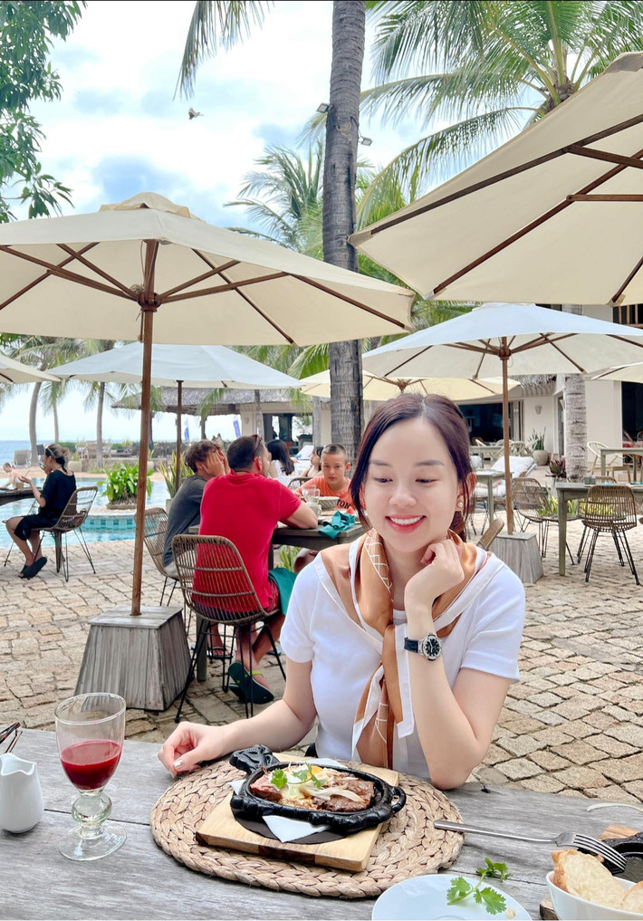 Dù bận rộn với công việc kinh doanh nhưng cứ tới cuối tuần Ly Kute đều cố gắng sắp xếp thời gian, đưa con đi chơi bằng các chuyến dã ngoại.