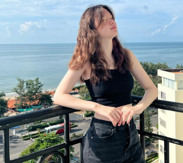 Những hình ảnh mới nhất về Thanh Giang làm bao người trầm trồ, không ít người tỏ ra ngỡ ngàng trước ngoại hình phổng phao của cô.