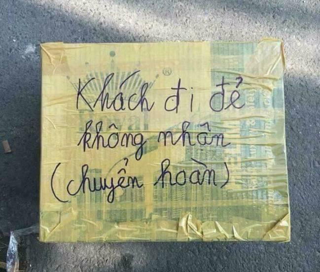 Khách trả hàng vì bận.. đi đẻ.